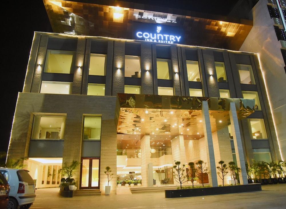 Country Inn & Suites By Radisson Chandigarh Zirakpur Chandīgarh Exterior foto